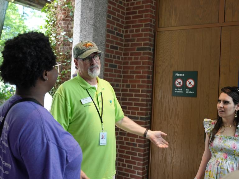 Guest and tour guide