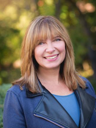 Picture of Helene Connelly